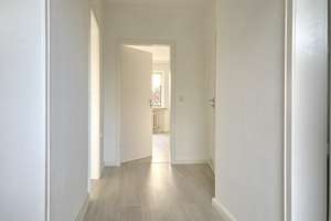 Helle 2-Zimmer-Wohnung mit Südbalkon, Aufzug und moderner Einbauküche – Moselstr. 5, 38120 Weststadt, Braunschweig – Vorschaubild 11
