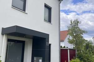 Haus im Haus: 4-Zimmer-Wohnung mit Garten in Regensburg – Die vollständige Adresse der Immobilie erhältst du vom Anbieter., 93055 Schwabelweis, Regensburg – Vorschaubild 10