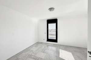 Wohnen mit Aussicht: Großzügige Dachterrasse, Kamin, Lift und Einzelstellplatz in der Tiefgarage – Potsdamer Straße 11, 80802 Münchner Freiheit, München – Vorschaubild 14