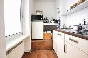 EIN STÜCK BERLINER GESCHICHTE – STILVOLLES WOHNJUWEL IN GRÜNDERZEITBAU & EXKLUSIVER LAGE – Die vollständige Adresse der Immobilie erhältst du vom Anbieter., 10623 Charlottenburg, Berlin – Vorschaubild 16