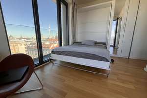 Helles möbliertes Studio mit Panoramablick in zentraler Lage zwischen Mitte und Kreuzberg – Köpenicker Straße 102, 10179 Mitte (Ortsteil), Berlin – Vorschaubild 1