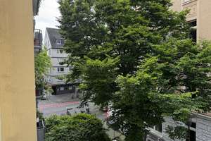 Helle und moderne  Maisonette Wohnung mit 2 Balkonen 
und Stellplatz - nähe Nippesser Tälchen – Die vollständige Adresse der Immobilie erhältst du vom Anbieter., 50733 Nippes (Ortsteil), Köln – Vorschaubild 2