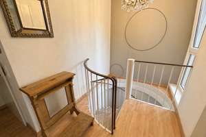 Großzügige 3-4 Zimmer Maisonette-Wohnung mit 2 Balkonen & Garten in Düsseldorf – Die vollständige Adresse der Immobilie erhältst du vom Anbieter., 40629 Grafenberg, Düsseldorf – Vorschaubild 16