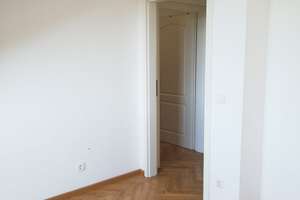 Attraktive Dachgeschoßwohnung mit EBK und zwei Dachterrassen – Amtsstraße 8, 1326 Loschwitz/Wachwitz, Dresden – Vorschaubild 6