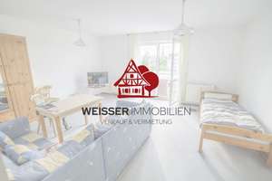 Für Kapitalanleger: Gut vermietete 1-Zimmerwohnung mit Einbauküche, Kellerabteil und Duplexparker