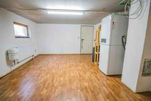 Gepflegtes Einfamilienhaus mit Garten und Garage in traumhafter Lage – ideal für Familien! – Mittelring 13, 7586 Greiz (Kreis) – Vorschaubild 17