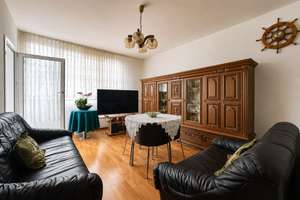 Holthausen: Kapitalanlage mit Potenzial! Langjährig vermietete 2-Zimmer-Wohnung mit Balkon ins Grüne – 40589 Holthausen, Düsseldorf – Vorschaubild 2