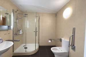 Frisch renovierte 3-Zimmer-Wohnung mit 2 Balkonen, Aufzug & TG-Stellplatz in Feudenheim – 68259 Feudenheim, Mannheim – Vorschaubild 4
