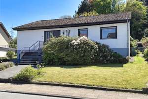 Traumhafter Bungalow in toller Hanglage von Ubbedissen – Die vollständige Adresse der Immobilie erhältst du vom Anbieter., 33699 Stieghorst, Bielefeld – Vorschaubild 3