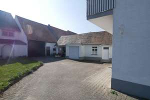 Großzügige DHH (renovierungsbedürftig) mit Hof, Garage, Scheune, Schuppen und Garten! – Die vollständige Adresse der Immobilie erhältst du vom Anbieter., 76351 Linkenheim-Hochstetten – Vorschaubild 2