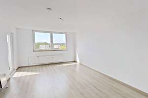 Großes WG-Zimmer mit viel Lichteinfall und eigenem BALKON in Münster-Kinderhaus – 48159 Kinderhaus-West, Münster – Vorschaubild 1