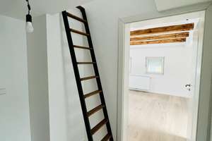 Frisch sanierte 4,5 Zimmer Altbauwohnung – Gebelsbergstraße 90, 70199 Heslach, Stuttgart – Vorschaubild 2