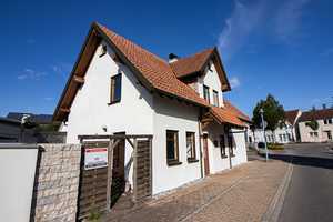 Schönes Einfamilienhaus fast mitten in der Stadt – Biberach (Kreis) – Vorschaubild 1