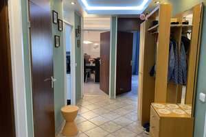 Schöner Wohnen …


4-Zimmer-Komfortwohnung mit Loggia und extra … – Die vollständige Adresse der Immobilie erhältst du vom Anbieter., 90766 Unterfarrnbach, Fürth – Vorschaubild 2