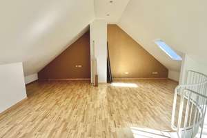 Lichtdurchflutete Wohnung auf zwei Ebenen   – Die vollständige Adresse der Immobilie erhältst du vom Anbieter., 74074 Heilbronn, Heilbronn – Vorschaubild 5