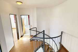 ETW als Stadthaus // Doppelgarage // 2 Balkone // separater Eingang – Bielefeld – Vorschaubild 14