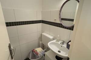 Gepflegte 4-Zimmer-Wohnung in Milbertshofen mit Südbalkon (nicht vermietet) – Humperdinckstr. 13, 80807 Milbertshofen, München – Vorschaubild 37