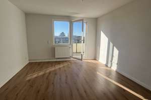 2-Zimmer-Wohnung mit Balkon, Einbauküche, Keller &  kl. Garage in Braunschweig – ab 15.05.2026 – Frankfurter Straße 258, 38122 Westliches Ringgebiet, Braunschweig – Vorschaubild 2