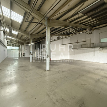 Attraktive Lagerfläche in Langenfeld | ebenerdige Andienung | RUHR REAL