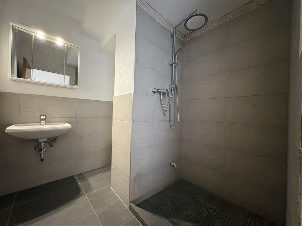 Immobilie in Offenbach am Main - Moderne 1-Zimmer-Wohnung mit Balkon & TG-Stellplatz in zentraler Lage! - Bild 4