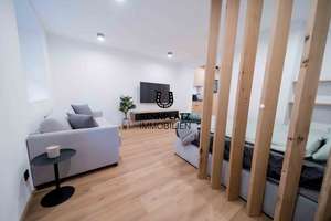 WE1 | Luxus-möblierte 1,5-Zimmer-Wohnung in der Altstadt. - Ab 1 Monat zu mieten. Frei ab 01.10. – Die vollständige Adresse der Immobilie erhältst du vom Anbieter., 93047 Innenstadt, Regensburg – Vorschaubild 2