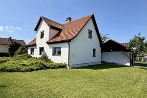 Familienfreundliches Haus mit großem Grundstück
 – Die vollständige Adresse der Immobilie erhältst du vom Anbieter., 84518 Garching an der Alz – Vorschaubild 13