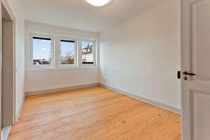 Beeindruckende Altbauvilla im Herzen von Wiesbaden – Die vollständige Adresse der Immobilie erhältst du vom Anbieter., 65183 Mitte, Wiesbaden – Vorschaubild 24