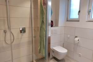 Außergewöhnlich großzügig wohnen nahe am Main, modernisiertes Familienhaus mit separater Wohneinheit – 63538 Großkrotzenburg – Vorschaubild 9