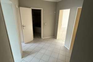 gut aufgeteilte 3-Zimmer-Wohnung-1.Etge-Balkon – 40229 Eller, Düsseldorf – Vorschaubild 3