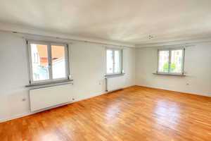 Charmantes Einfamilienhaus mit Dachterrasse in der Kronberger Altstadt – Hochtaunuskreis – Vorschaubild 1
