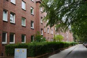 Frisch saniert: 2-Zimmer-Dachgeschosswohnung