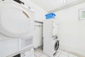 SCHWIND IMMOBILIEN - exklusive 3-Zimmerwohnung mit Balkon, Tiefgaragenplatz +  Fernsicht in Bestlage – Die vollständige Adresse der Immobilie erhältst du vom Anbieter., 64297 Eberstadt, Darmstadt – Vorschaubild 23