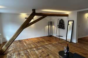 Designer Dachgeschoss-Appartement  über den Dächern von Ehrenfeld – Die vollständige Adresse der Immobilie erhältst du vom Anbieter., 50825 Ehrenfeld (Ortsteil), Köln – Vorschaubild 1