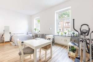 Hochwertige Altbau-Erdgeschosswohnung in Düsseldorf-Friedrichstadt – Die vollständige Adresse der Immobilie erhältst du vom Anbieter., 40215 Friedrichstadt, Düsseldorf – Vorschaubild 2