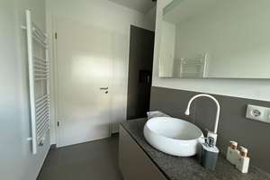Hochwertiges 2-Zimmer-Penthouse in Hamburg-Poppenbüttel mit Dachterrasse, Aufzug & Tiefgarage – Die vollständige Adresse der Immobilie erhältst du vom Anbieter., 22395 Poppenbüttel, Hamburg – Vorschaubild 9
