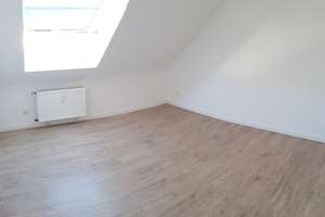 Attraktive 2-Zimmer-Wohnung mit offener Küche im beliebten Duisburger Dellviertel – Wilhelm-Tell-Straße 18, 47053 Dellviertel, Duisburg – Vorschaubild 2