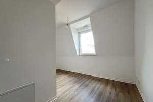 Wohnen im Neubau: Moderne 4-Zimmer-Wohnung mit Tageslichtbad, Badewanne, Dusche und Loggia – Kreuzstraße 23, 4103 Zentrum-Ost, Leipzig – Vorschaubild 9