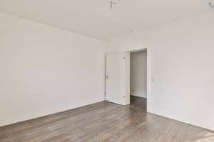 Property thumbnail 25