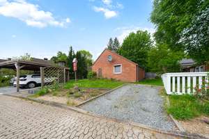 Bungalow mit Potenzial, Doppelcarport und vielseitigem Nebengebäude – Die vollständige Adresse der Immobilie erhältst du vom Anbieter., 24211 Preetz – Vorschaubild 2