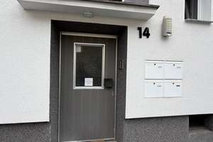 Alltagstaugliche 4-Zimmer-Wohnung in Gelsenkirchen – Sachsenstraße 14, 45888 Bulmke-Hüllen, Gelsenkirchen – Vorschaubild 2