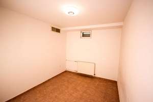 Katip | Gepflegtes Reihenmittelhaus mit Garten & Garage in Gersthofen – leerstehend – Die vollständige Adresse der Immobilie erhältst du vom Anbieter., 86368 Gersthofen – Vorschaubild 38