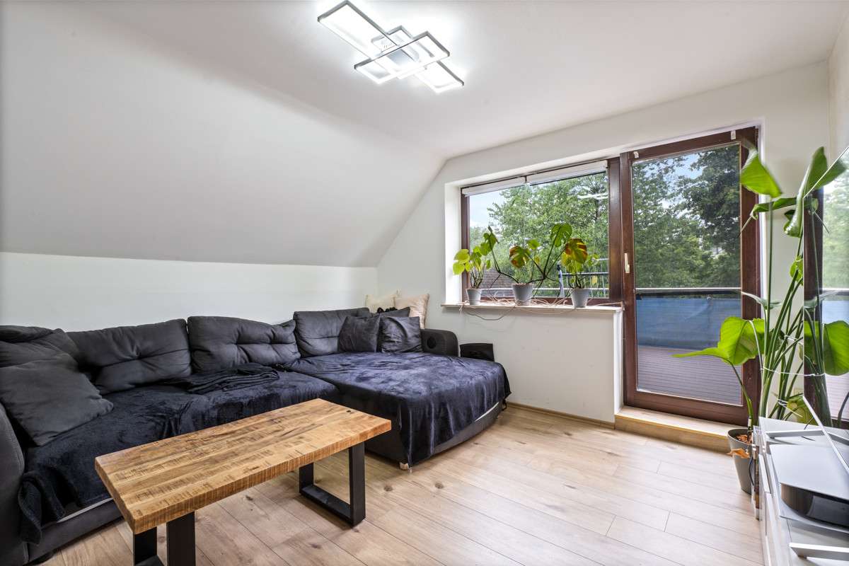 Immobilie in Henstedt-Ulzburg - ***Zwei Häuser auf zwei Grundstücken - interessante Kapitalanlage!*** - Bild 8