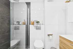 Sanierter Wohntraum in Garbsen: 4 Zimmer, Garten, Terrasse, Balkon & Garage – Hannover (Kreis) – Vorschaubild 9