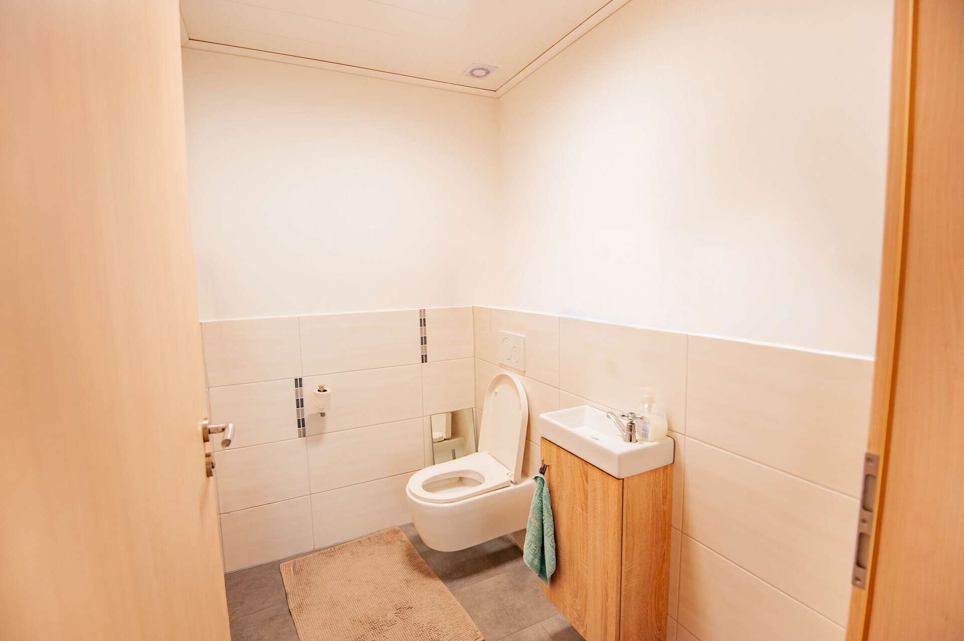 Immobilie in Argenbühl - Großzügiges Zweifamilienhaus mit Entwicklungspotenzial im Allgäu - Bild 16