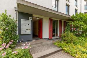 Städtisches Refugium: Erdgeschosswohnung mit eingezäuntem Garten und 2 TG-Stellplätzen – Die vollständige Adresse der Immobilie erhältst du vom Anbieter., 22529 Lokstedt, Hamburg – Vorschaubild 3