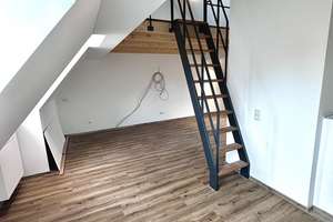 Neu ausgebaute DG Wohnung mit Galerie