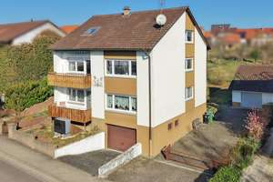 Zweifamilienhaus mit großem Grundstück, Garage & Entwicklungspotenzial – Die vollständige Adresse der Immobilie erhältst du vom Anbieter., 75015 Bretten – Vorschaubild 1