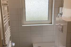 Perfekt für uns: günstig geschnittene und renovierte 2-Zimmer-Wohnung zu sofort anmietbar! – Wendische Str. 44, 23558 Sankt Lorenz Süd, Lübeck – Vorschaubild 3