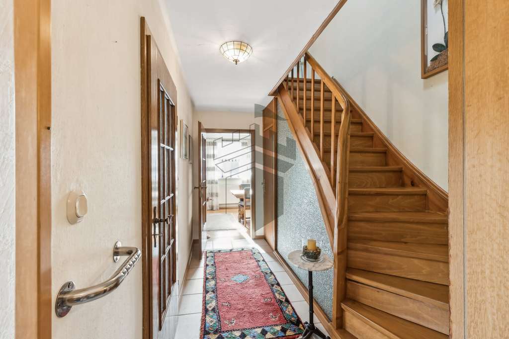 Immobilie in Lingen (Ems) - LINGEN-SCHEPSDORF: Doppelhaushälfte mit Entwicklungspotenzial in Top-Lage - Bild 4