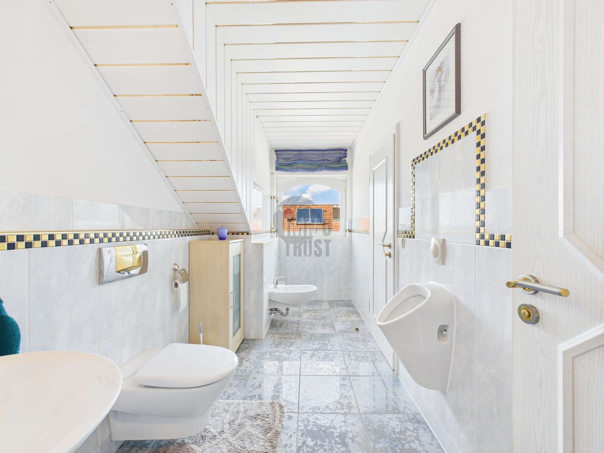 Immobilie in Lehrensteinsfeld - REPRÄSENTATIV & HOCHWERTIG – EIN HAUS, DAS SICH VON DER MASSE ABHEBT - Bild 14